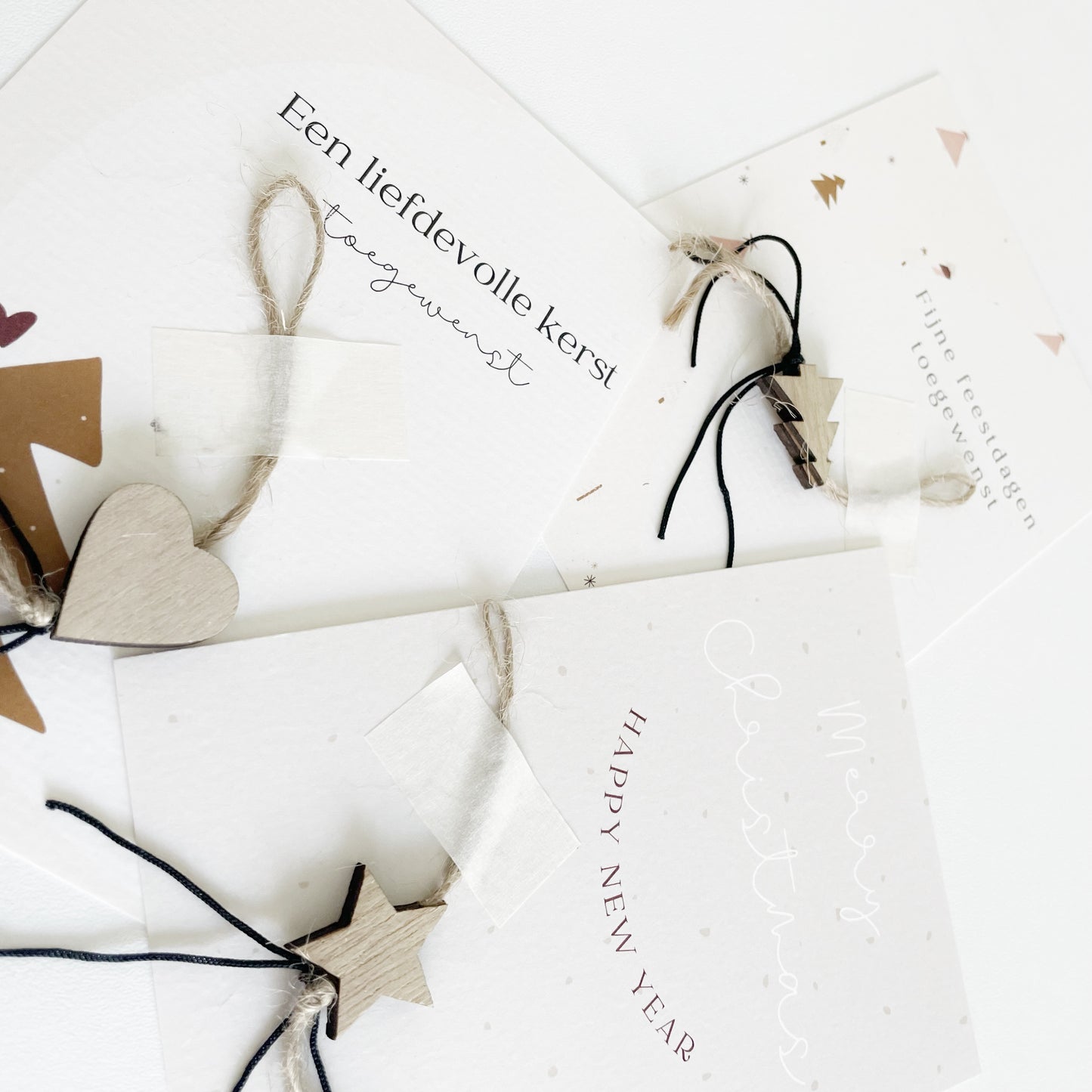 Kaart| Fijne feestdagen toegewenst| Gelukshanger