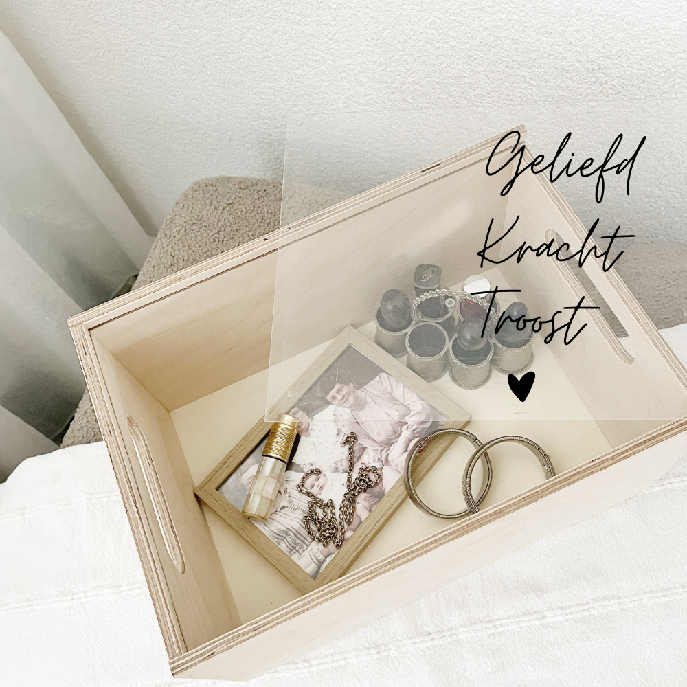 Bewaardoos| Liefde op papier| Verlies