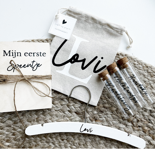 Gepersonaliseerd geboorte kado| Liefde op papier